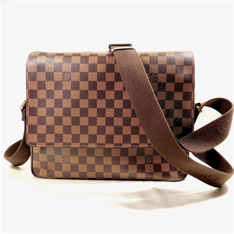 tracolla uomo louis vuitton messenger|Men's Cross Body Bags, Designer Messenger Bags, .